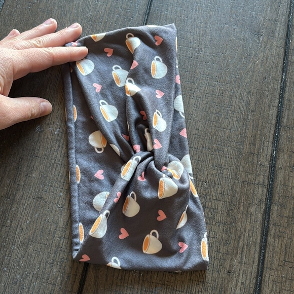 Hello Headbands - Picture 3 of 7